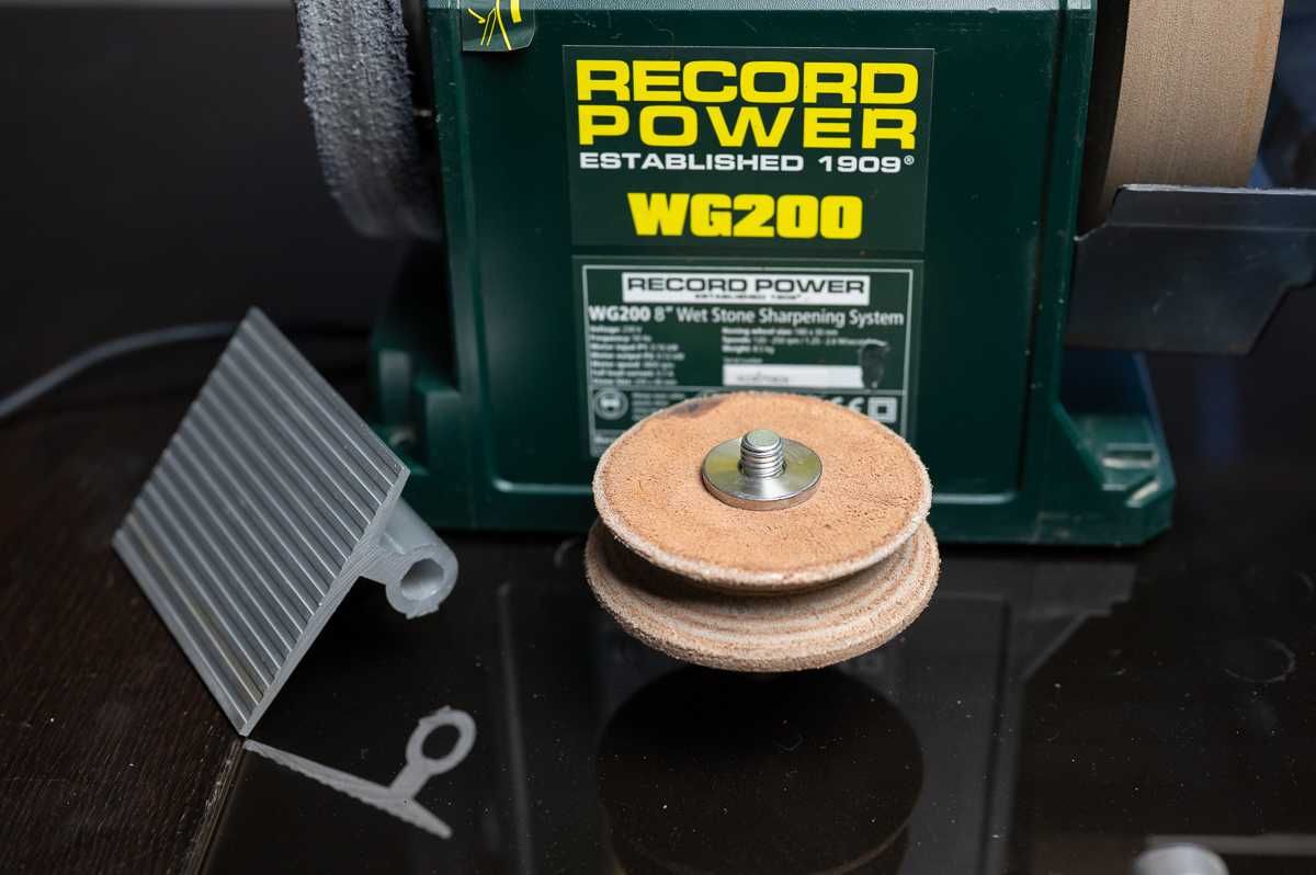 Record Power WG200 – wolnoobrotowa ostrzarka wodna + Zestaw akcesoriów