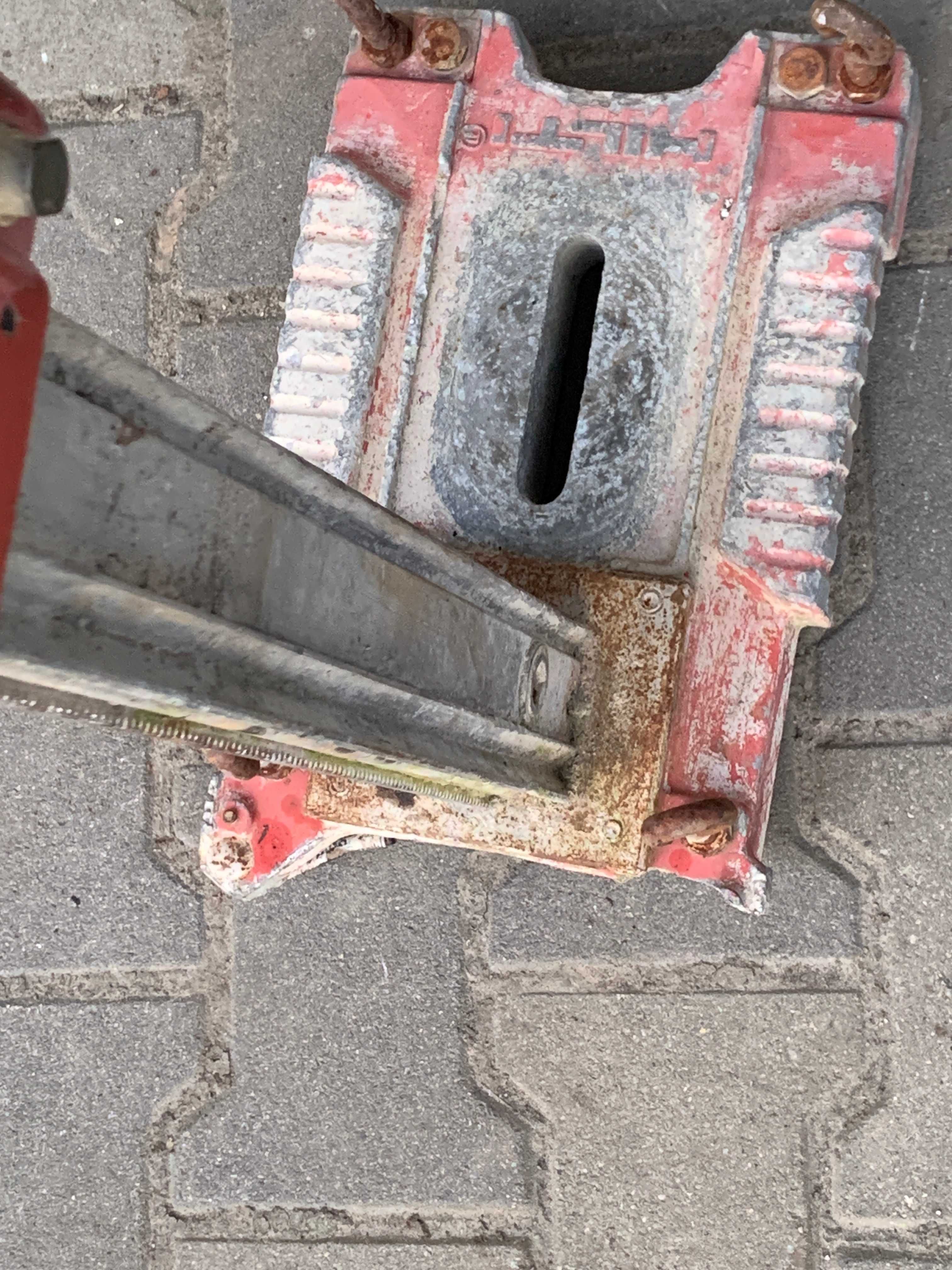 Statyw do wiertnicy  HILTI DD-R1---S
