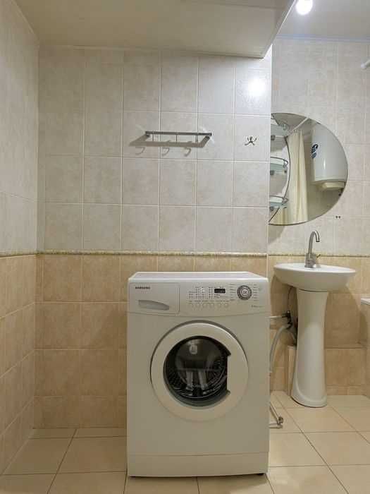Продам 1 комн. кв. метро Салтовская, р-н Урбан-парка, ул. Нескоренних