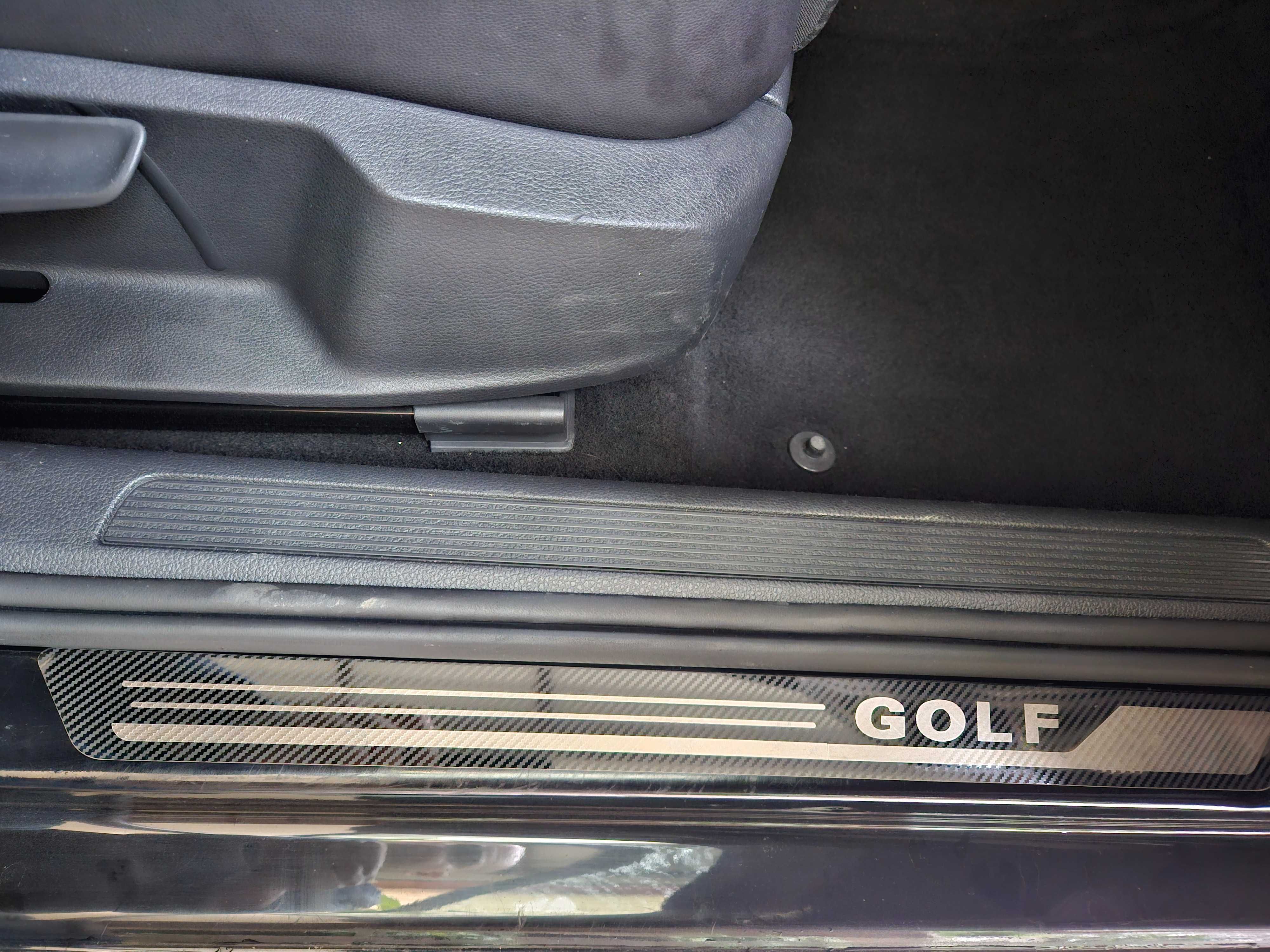 Накладки на пороги VW Golf 6 , 7