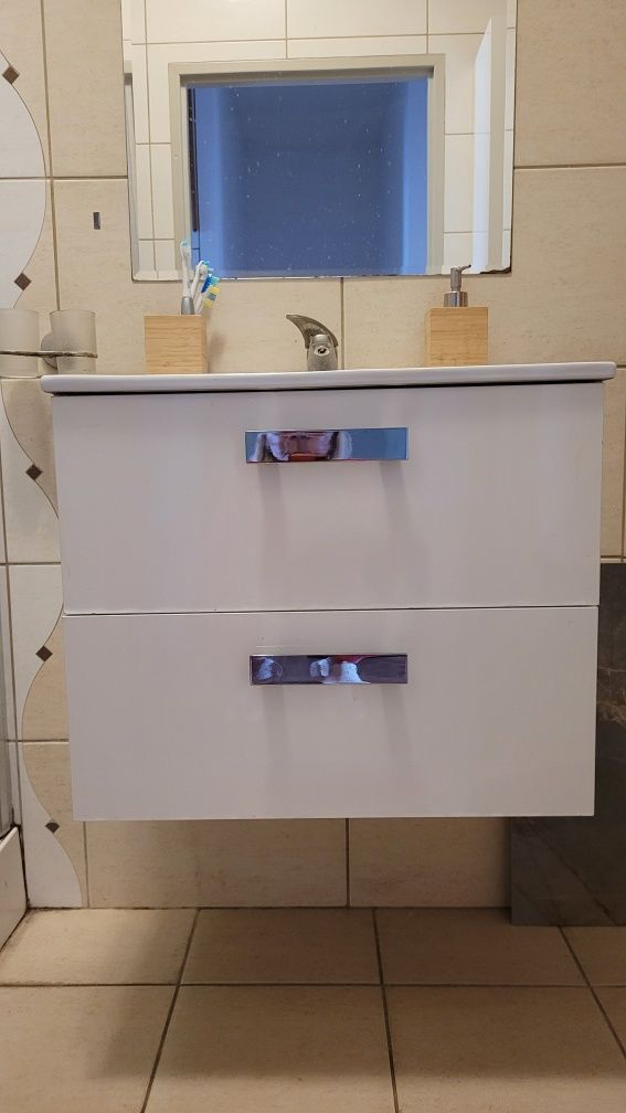 Szafka pod umywalkę 60cm