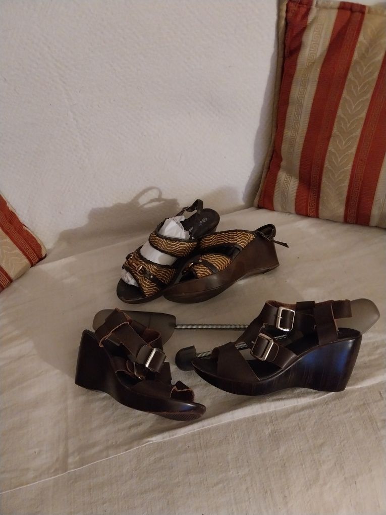 Vários pares de sapatos usados pouco e bem  consevados