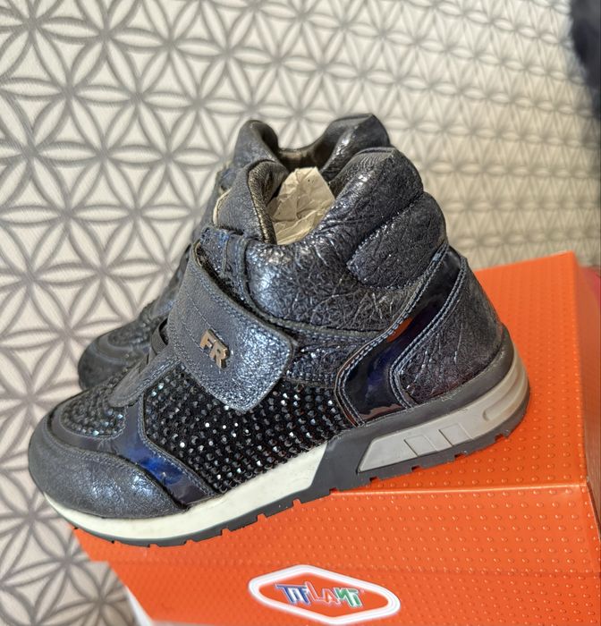 Демісезонні ботінки для дівчинки,повністю шкіряні,ортопедичні Тіфлані