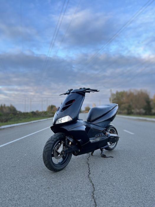 Aprilia area 51