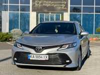 Toyota Camry 2020 На Гарантії