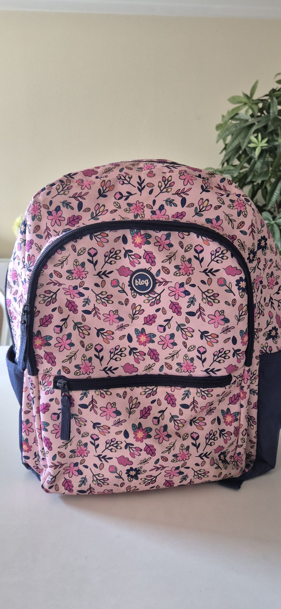 Mochila escolar menina