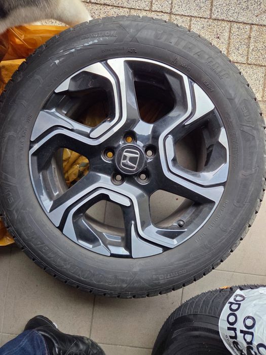 Felgi +opony zimowe Honda CRV R/18/235/60
