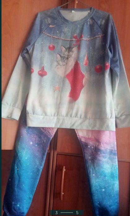 Piękny dres Świąteczny od 10 do 30latvwzr 154 do 164