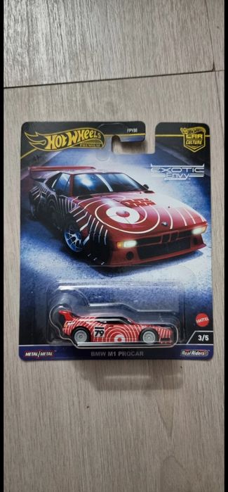 Hotwheels premium !!!