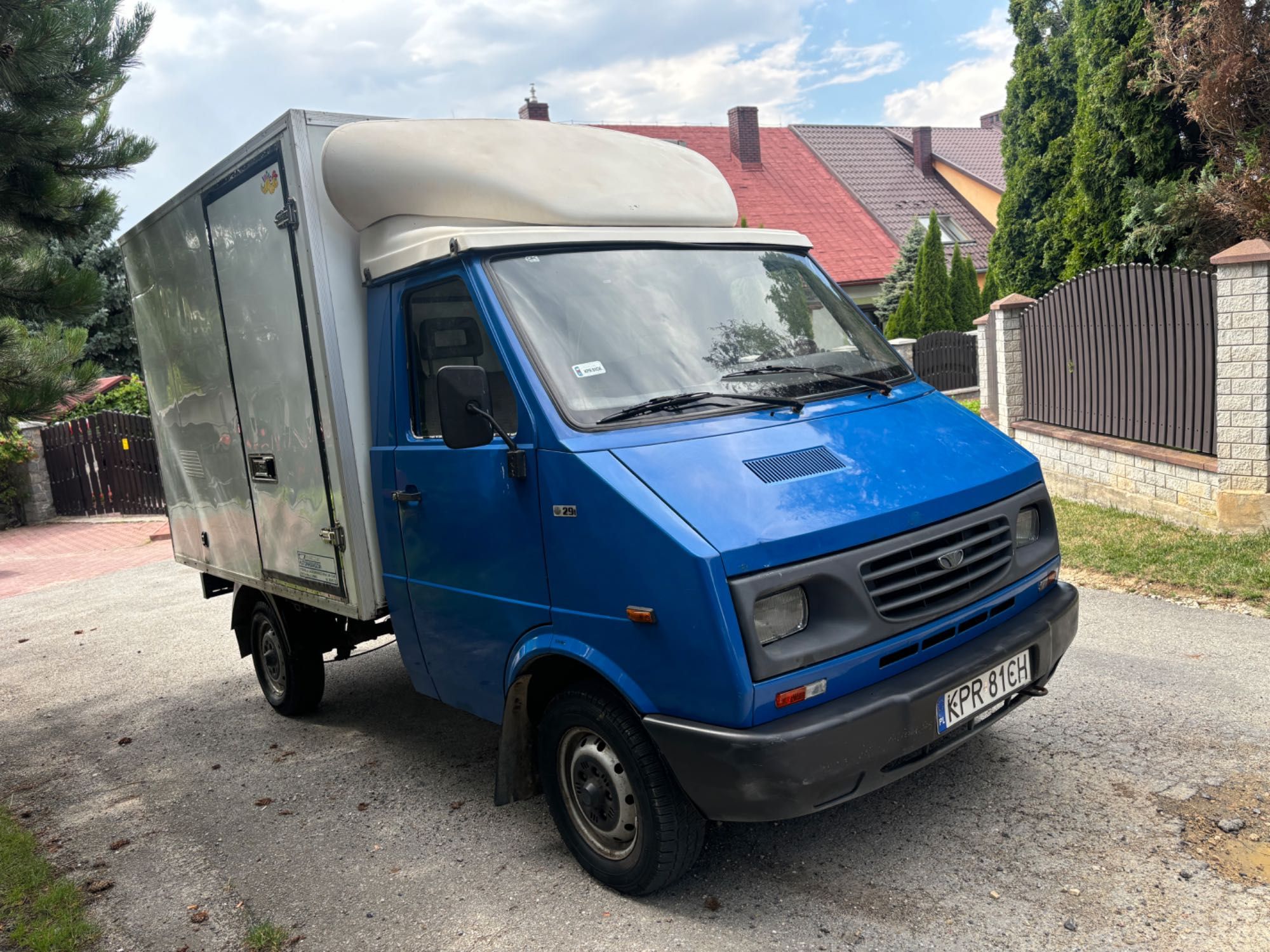 Lublin II izoterma . Zadbany 99 rok 138 tys przebiegu