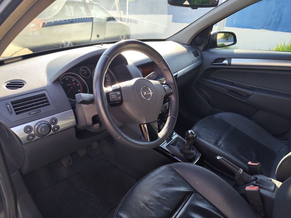Opel Astra 1.3 CDTI Cosmo