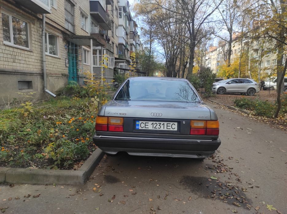 Audi 100 C3 2.3 бензин