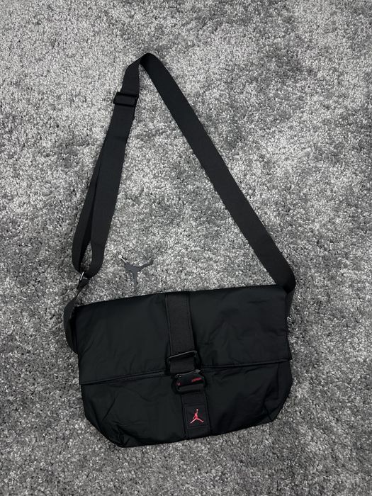 Сумка / Мессенджер Nike Jordan