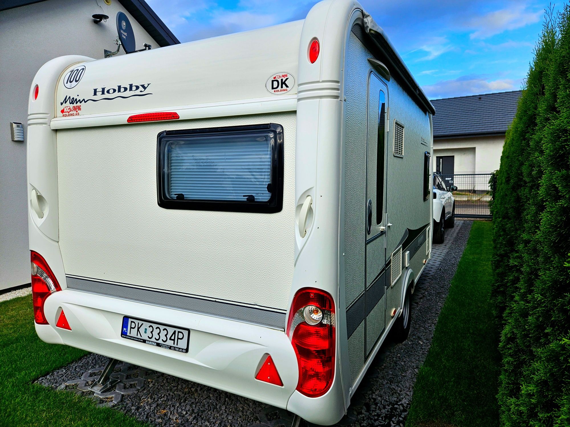 Hobby 400 SFE - stan idealny! DMC 1200