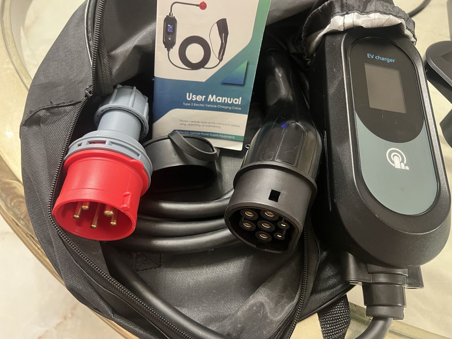 Зарядка для автомобіля