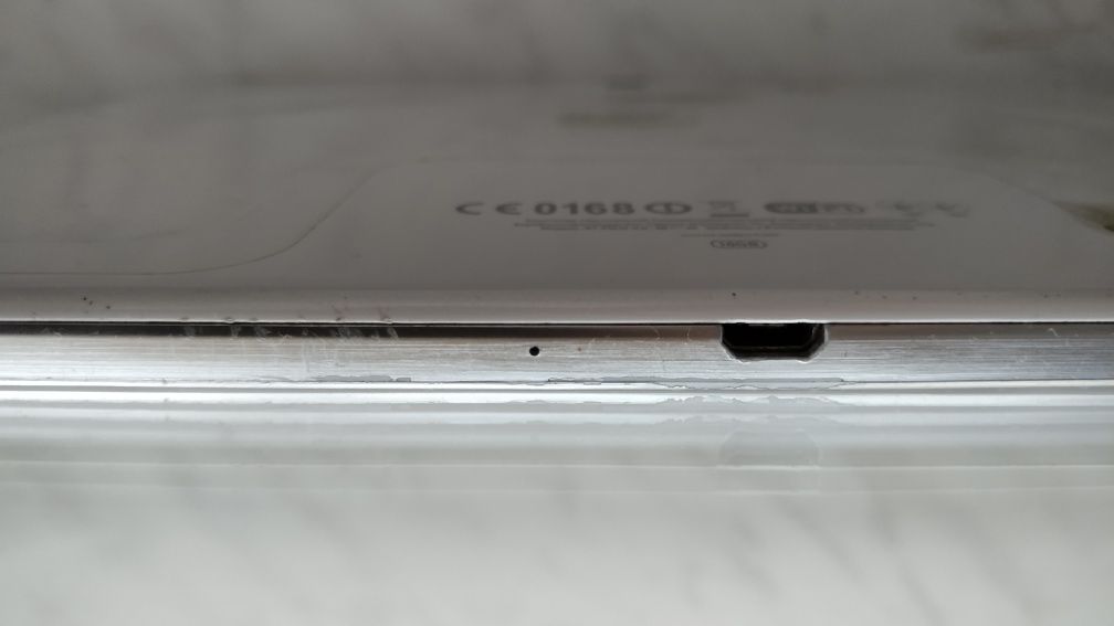 Планшет Samsung Galaxy Tab 3 GT-P5210 не рабочий