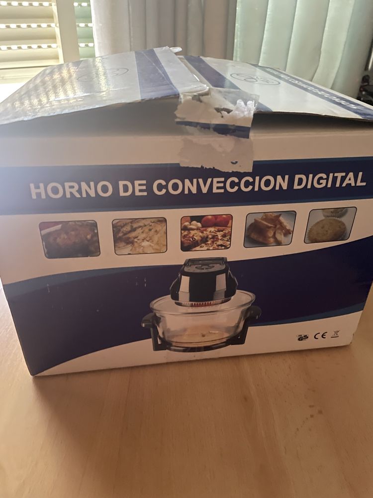 Forno de confecção digital novo