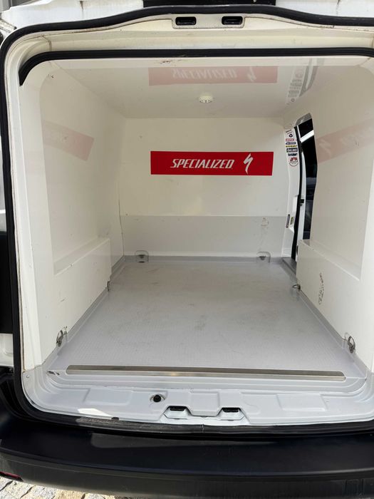 Peugot Expert versao curta