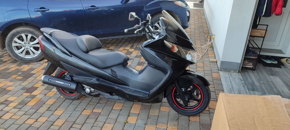 Suzuki Skywave 250 Type S