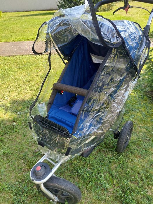 Wózek spacerowy biegowy trójkołowy TFK Joggster Adventure