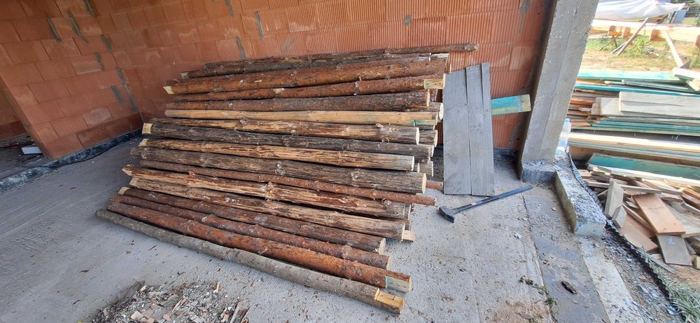 Stemple budowlane 293/307. 70szt  295/280. 400szt
