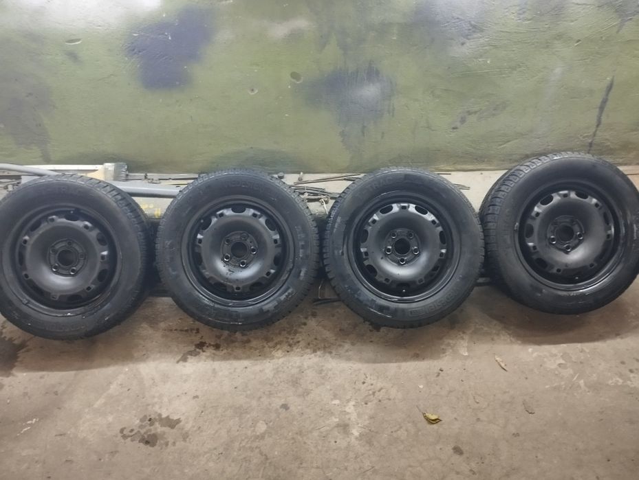 4 диска R14   5х100 в сборе 185х60. + колпаки