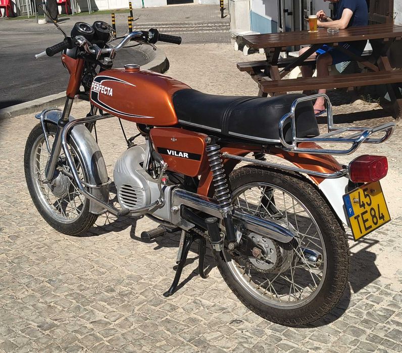 Vilar Perfecta com motor Zundapp