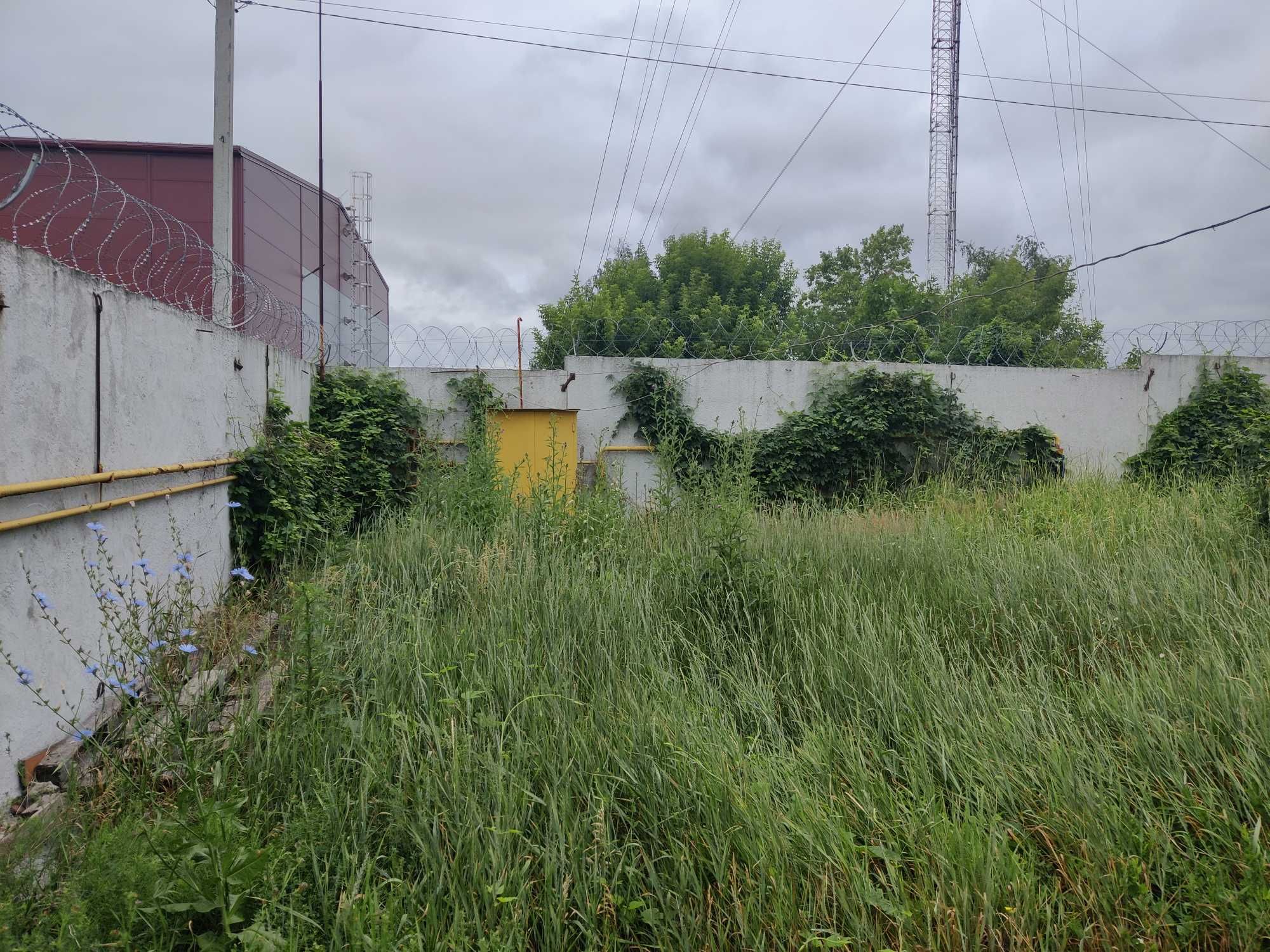 комплекс будівель в центрі Баришівки від Власника