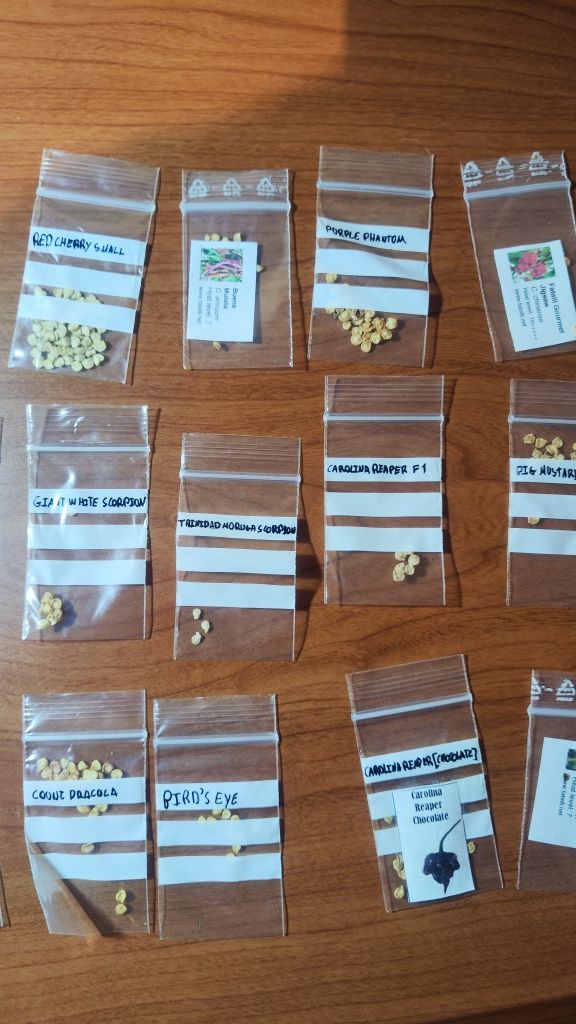Pimentas atómicas (32 variadades)