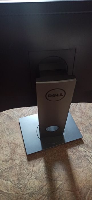 Монітор 23.8" (60 см) Dell P2417H (210-AJEX) з дефектом