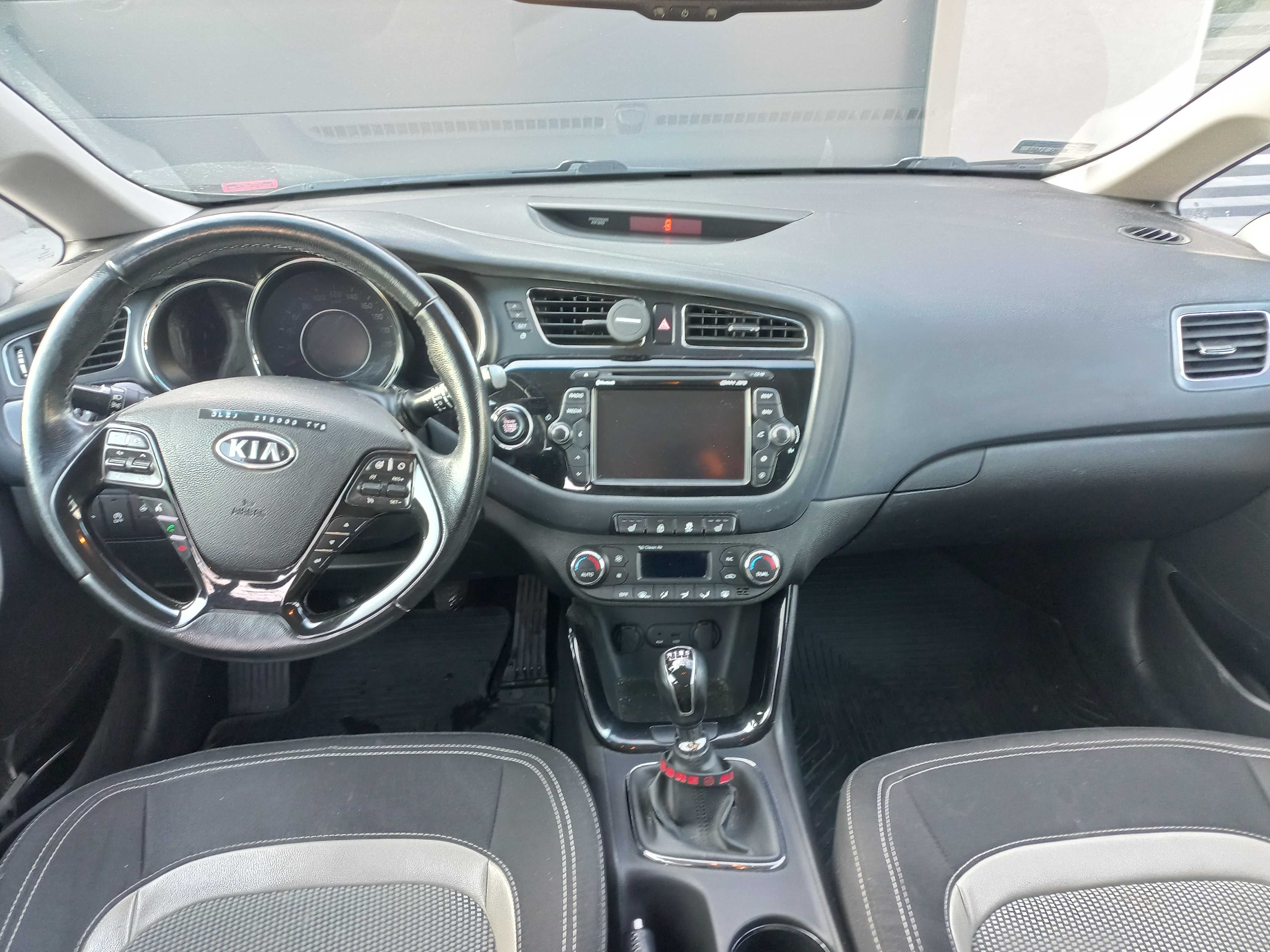 Kia Ceed 1.6 CRDI 128 KM