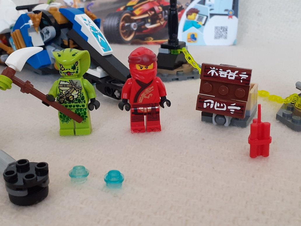Lego Ninjago 70667 - Motocykl Kaia i skuter Zanea
