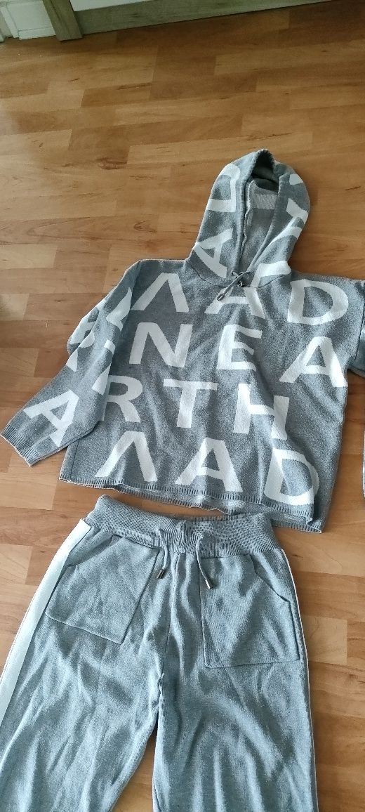 Bawełniany dres damski r. M