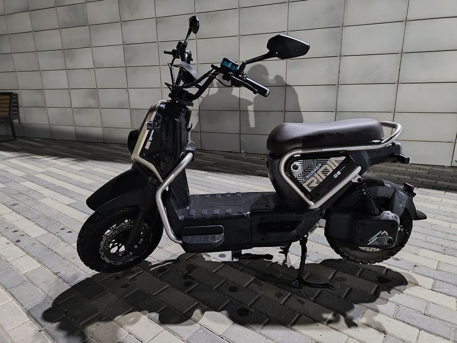 Продам електро скутер Crosser cr4 1200Вт 72v 20Ah