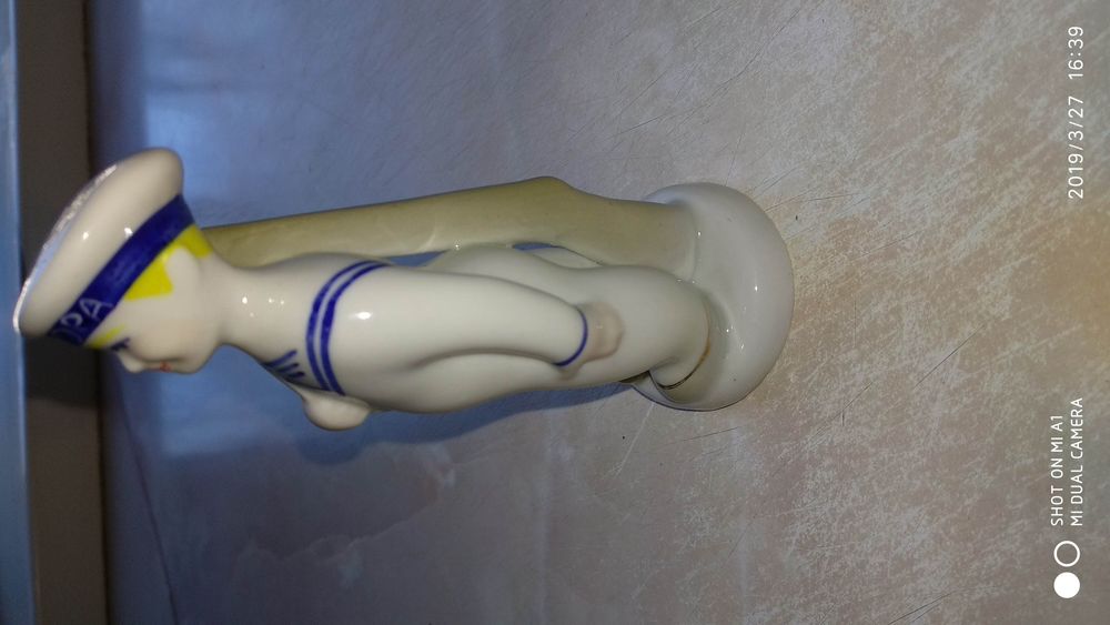 Морячок АВРОРА фарфор статуетка