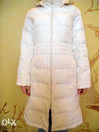 Продам зимнее пальто молочного цвета для девочки-рост-1м58см-1м64см.