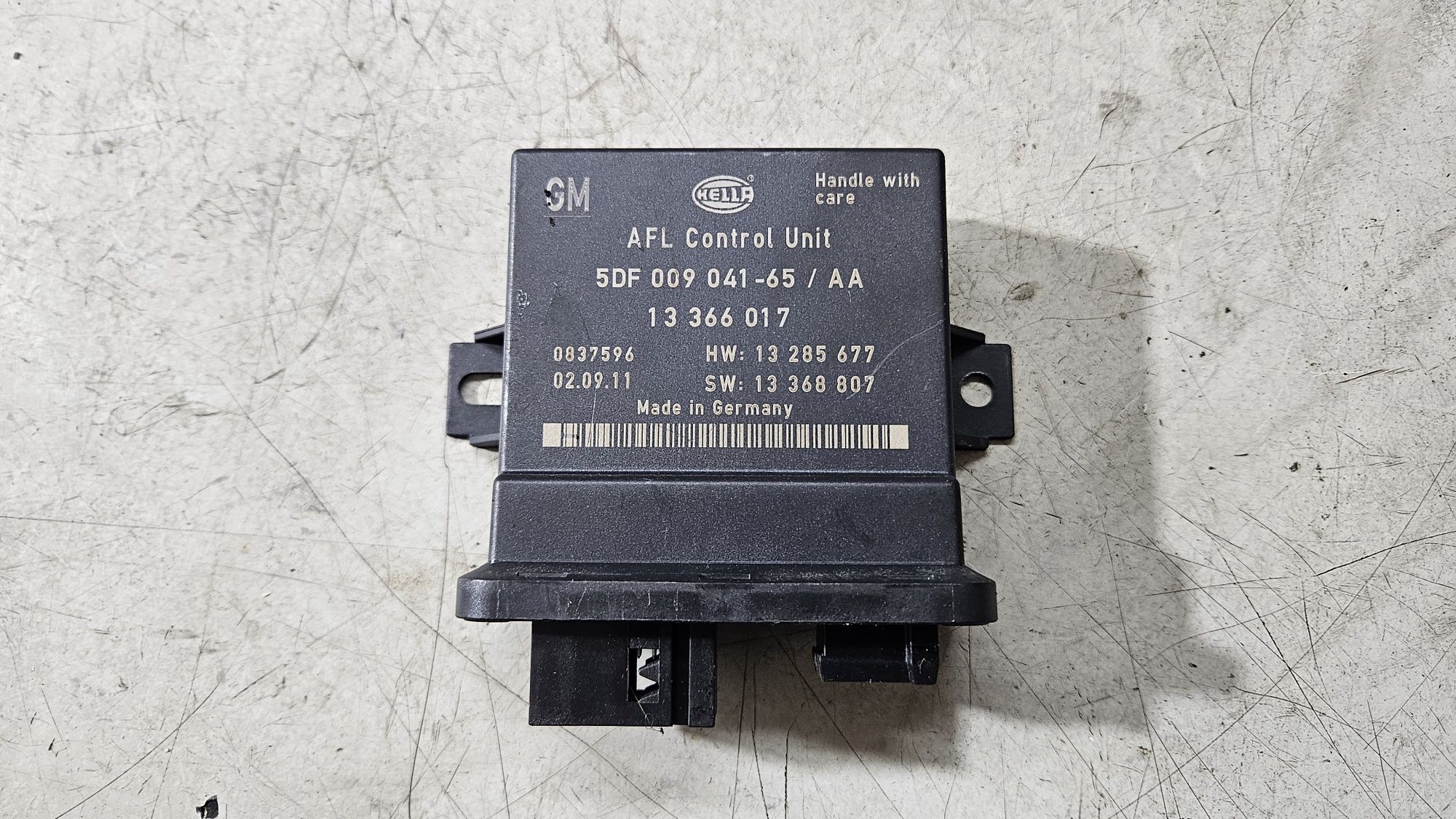 Moduł sterownik swiatel xenon bixenon AFL opel astra j insignia a