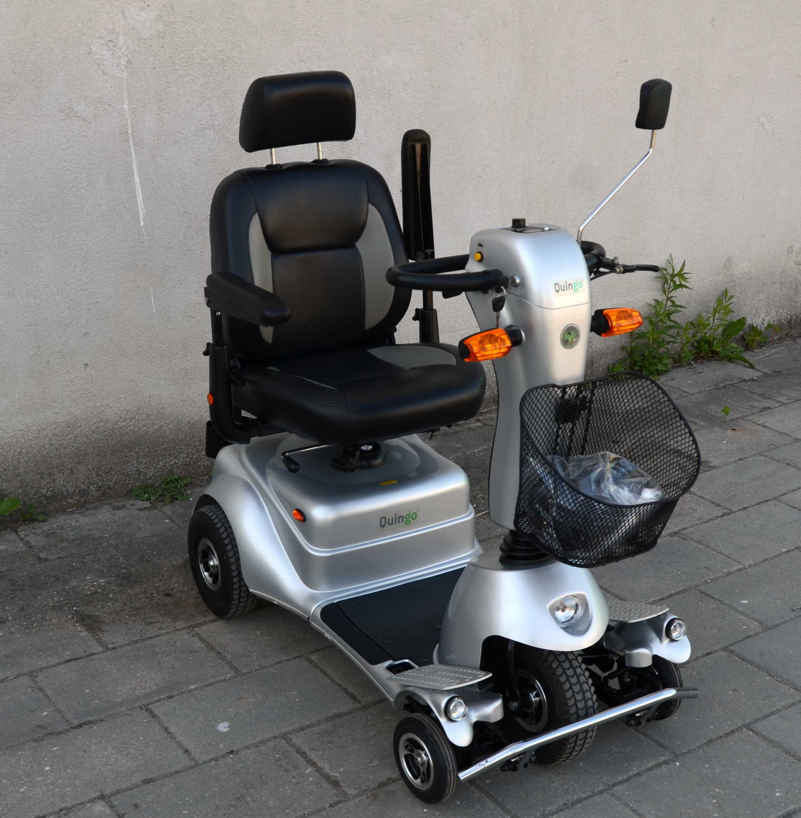 Elektryczny wózek skuter inwalidzki czterokołowy Quingo Plus