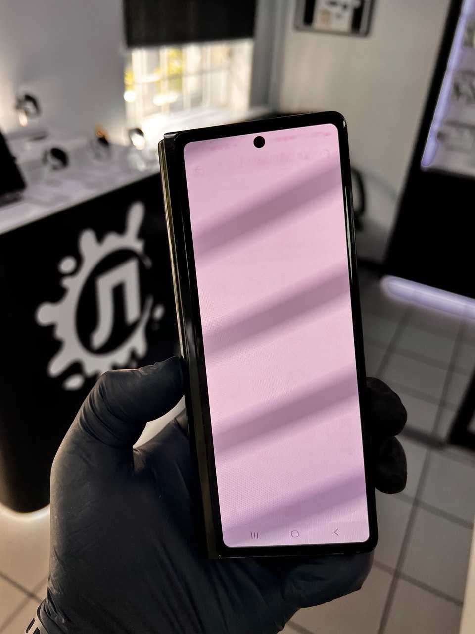 Samsung Fold 2 (F 916 b) 12/256 (деталі в описі)