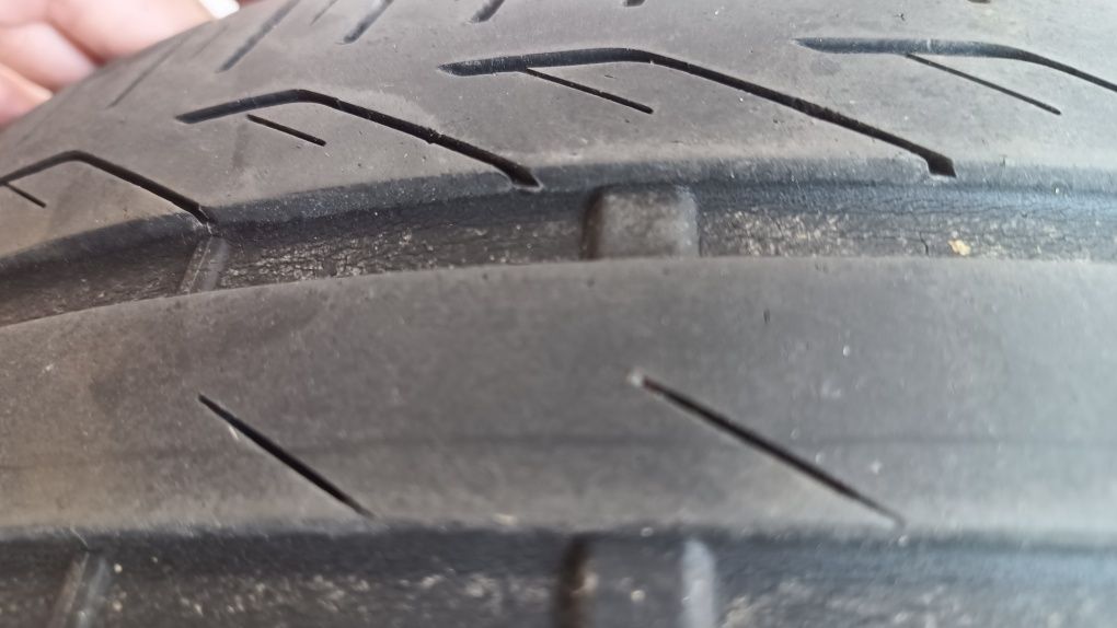 Шини Bridgestone Turanza T001 215/50 R17 H91