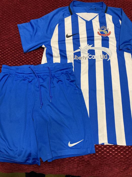 Футбольная форма Молодежного клуба «Каскад»