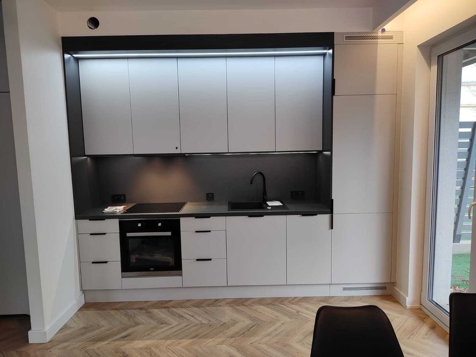 Meble kuchenne na wymiar, kuchnia do zabudowy, szafy, garderoby