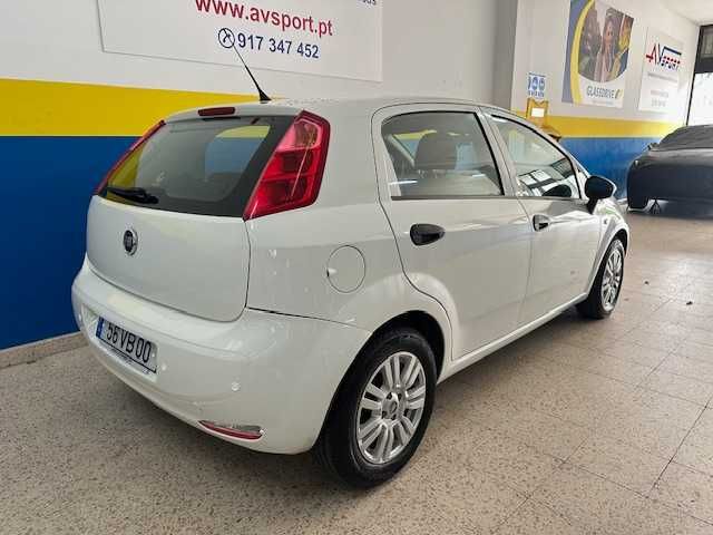 FIAT PUNTO 1.3 M-JET NACIONAL 99.000KMS REAIS