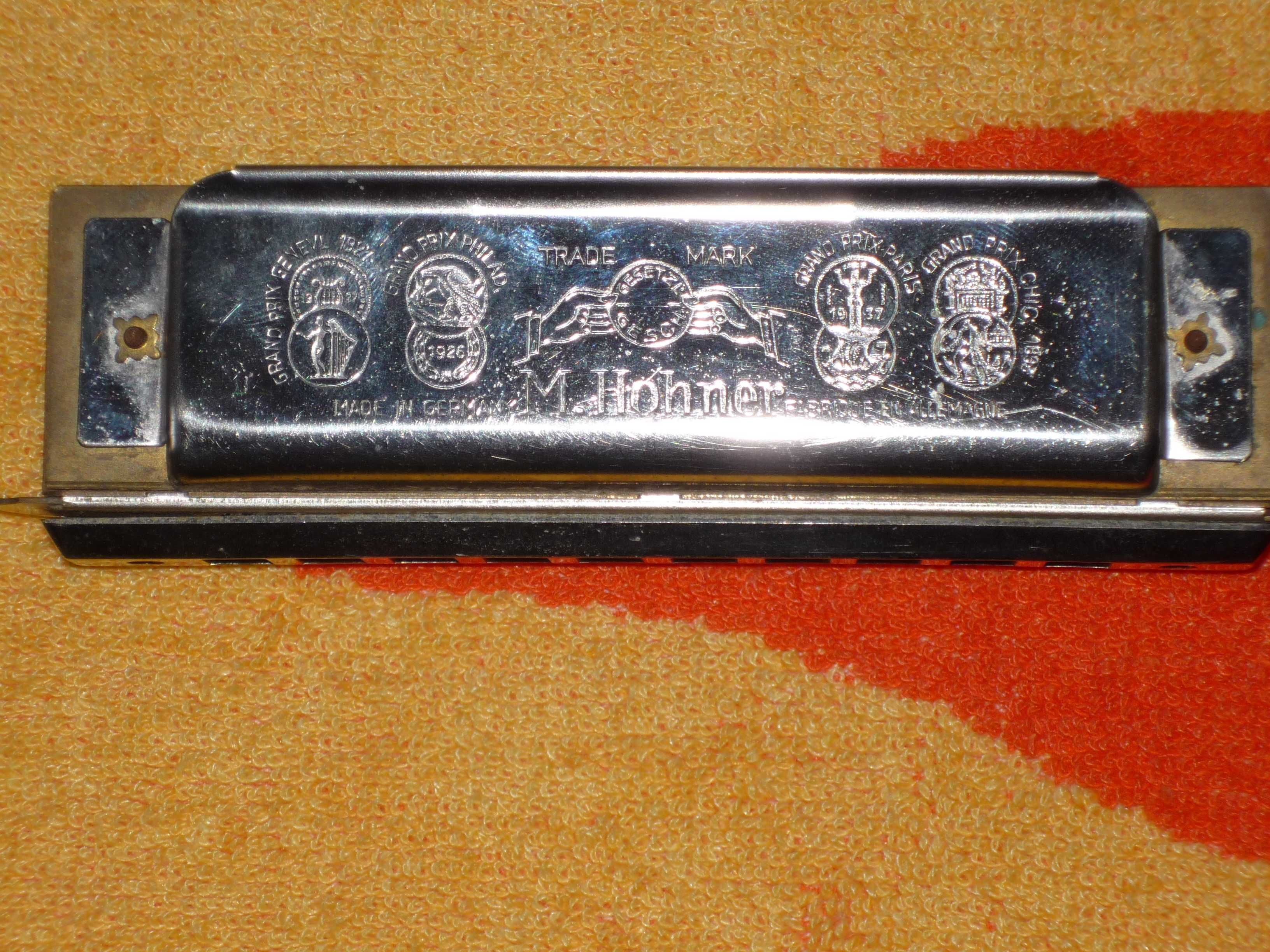 harmonica ou gaita de beiços,