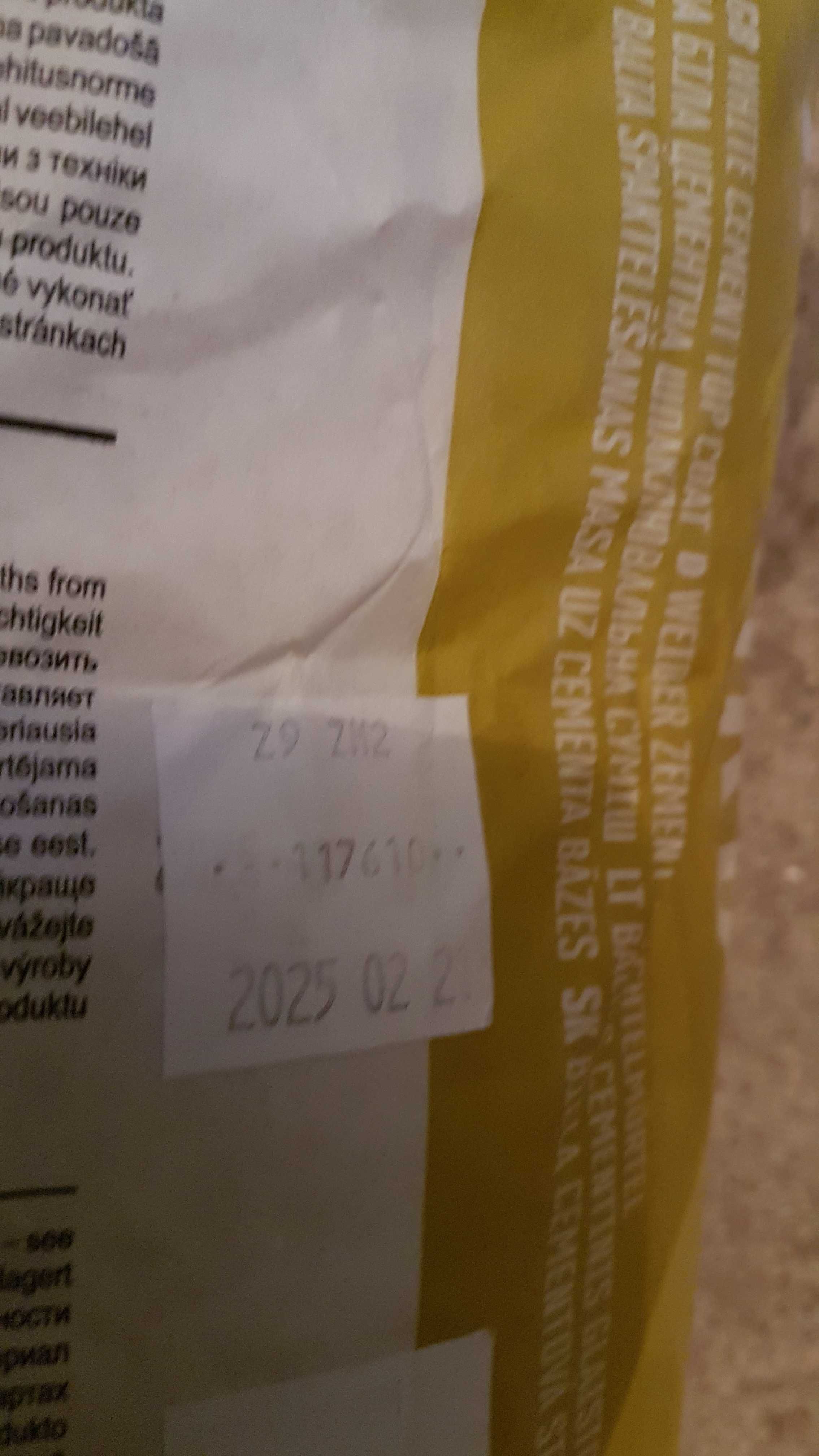 atlas zaprawa szpachlująca MINERALNA  REKORD 25KG WYRÓWNUJE WYGŁADZA.
