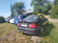 BMW E46 sedan uszkodzony