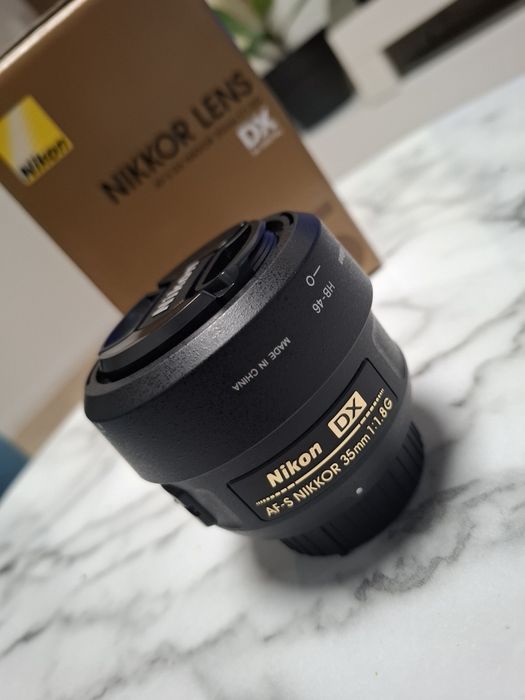 NOWY Obiektyw NIKON Nikkor AF-S DX 
35 mm f/1.8G