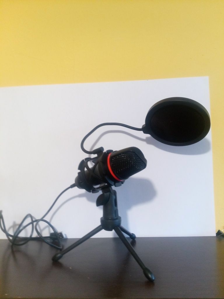 Mikrofon ze statywem defender gamingowy na USB