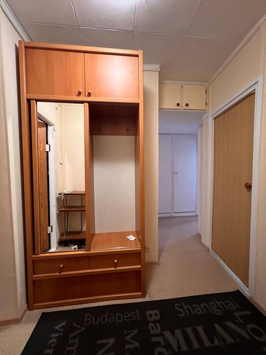 Продам 2к квартиру біля метро Студентська