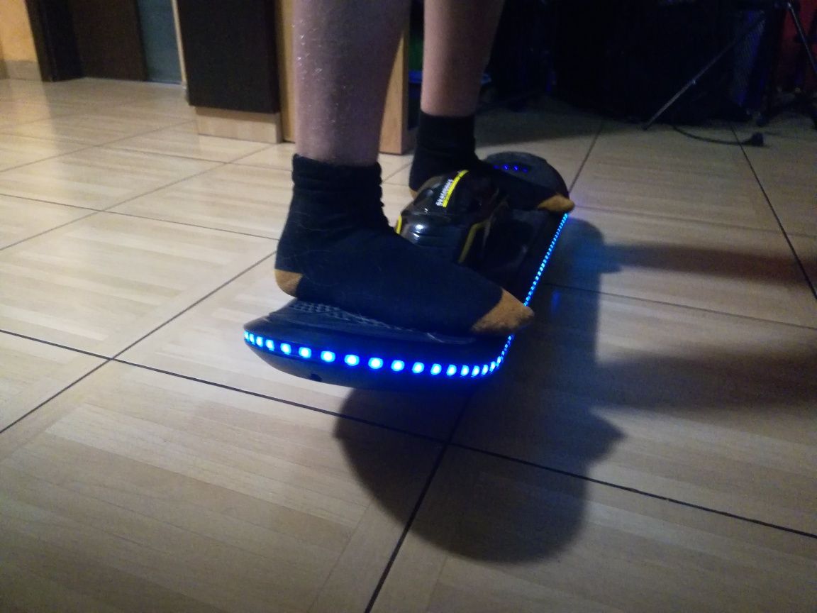 Skateboard One Wheel. Deskorolka elektryczna